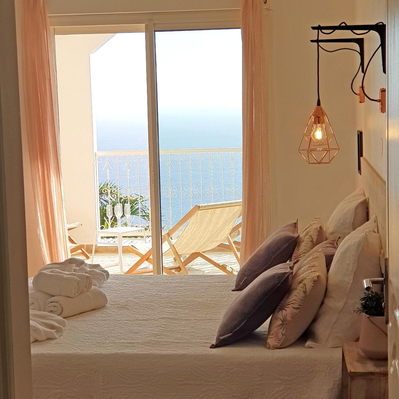 La Boheme, Residence De 5 Appartements Avec Piscine, Vue Ocean, Petite Ile المظهر الخارجي الصورة