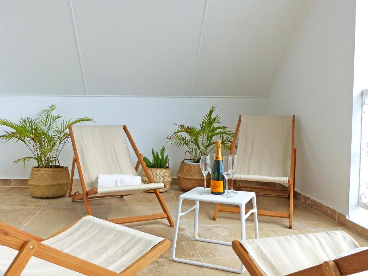 La Boheme, Residence De 5 Appartements Avec Piscine, Vue Ocean, Petite Ile المظهر الخارجي الصورة